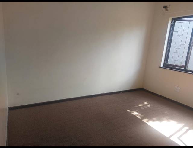 3 BEDROOM SECTIONAL TITLE RENTED IN THE WOLDS